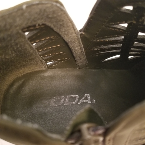 Soda Women's Fashion Zip Chunky Low Heel Ankle Booties Shoes Size 7 Avocado - Picture 7 of 9